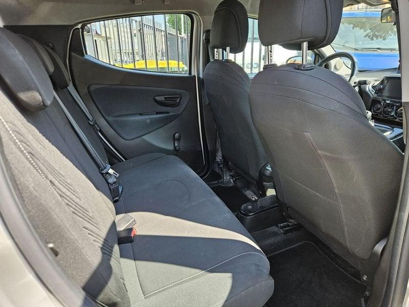 Lancia Ypsilon 1.0 FireFly 70cv S&S Hybrid