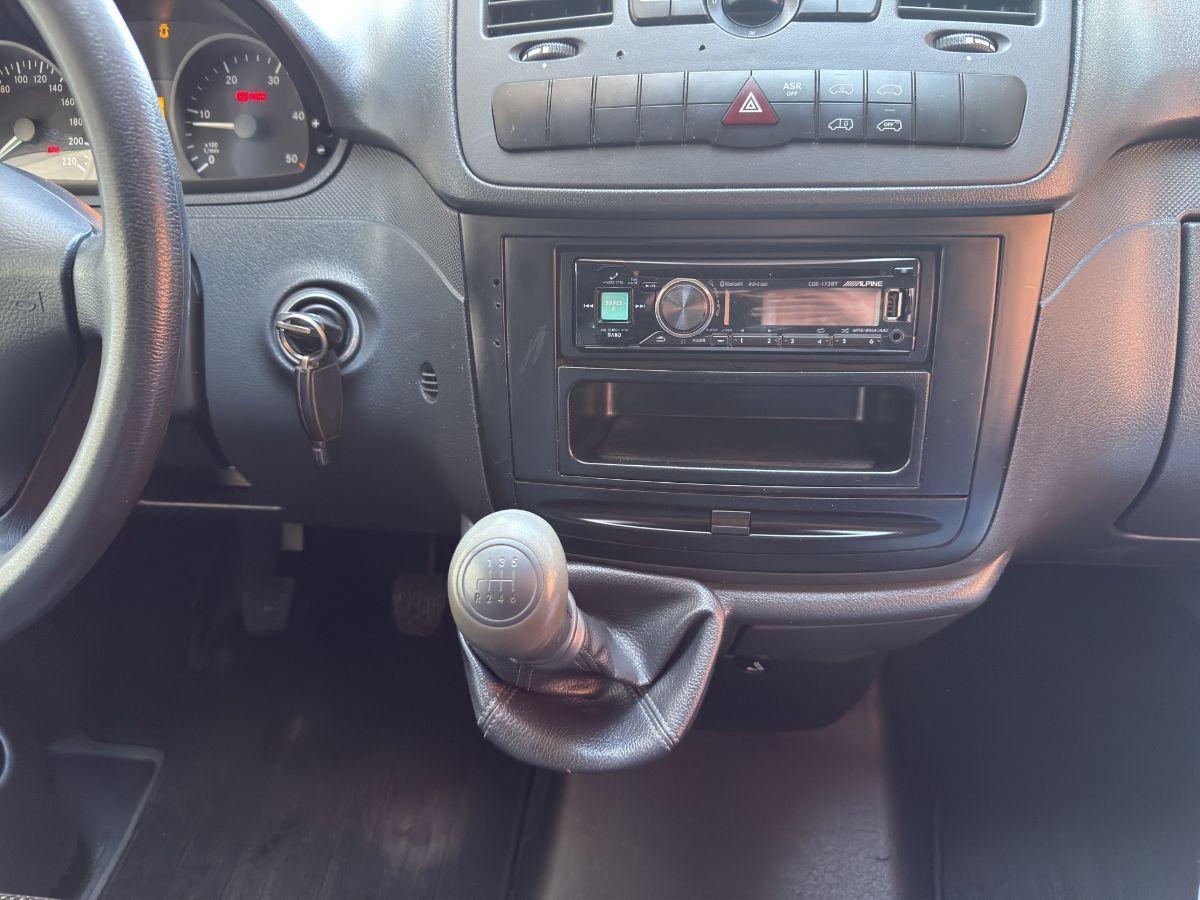 MERCEDES-BENZ Vito - 2.2 CDI 136CV AUTOCARRO 3 POSTI