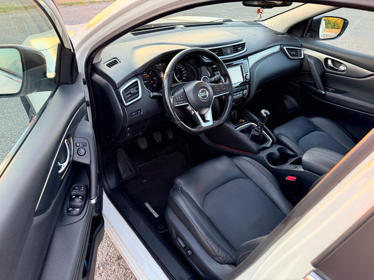 Nissan Qashqai 1.6 dCi 131cv Tekna+ FULL