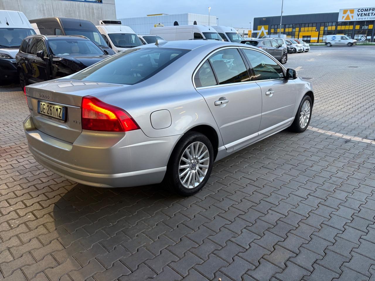 Volvo S80 2.4 D5 185 CV Summum