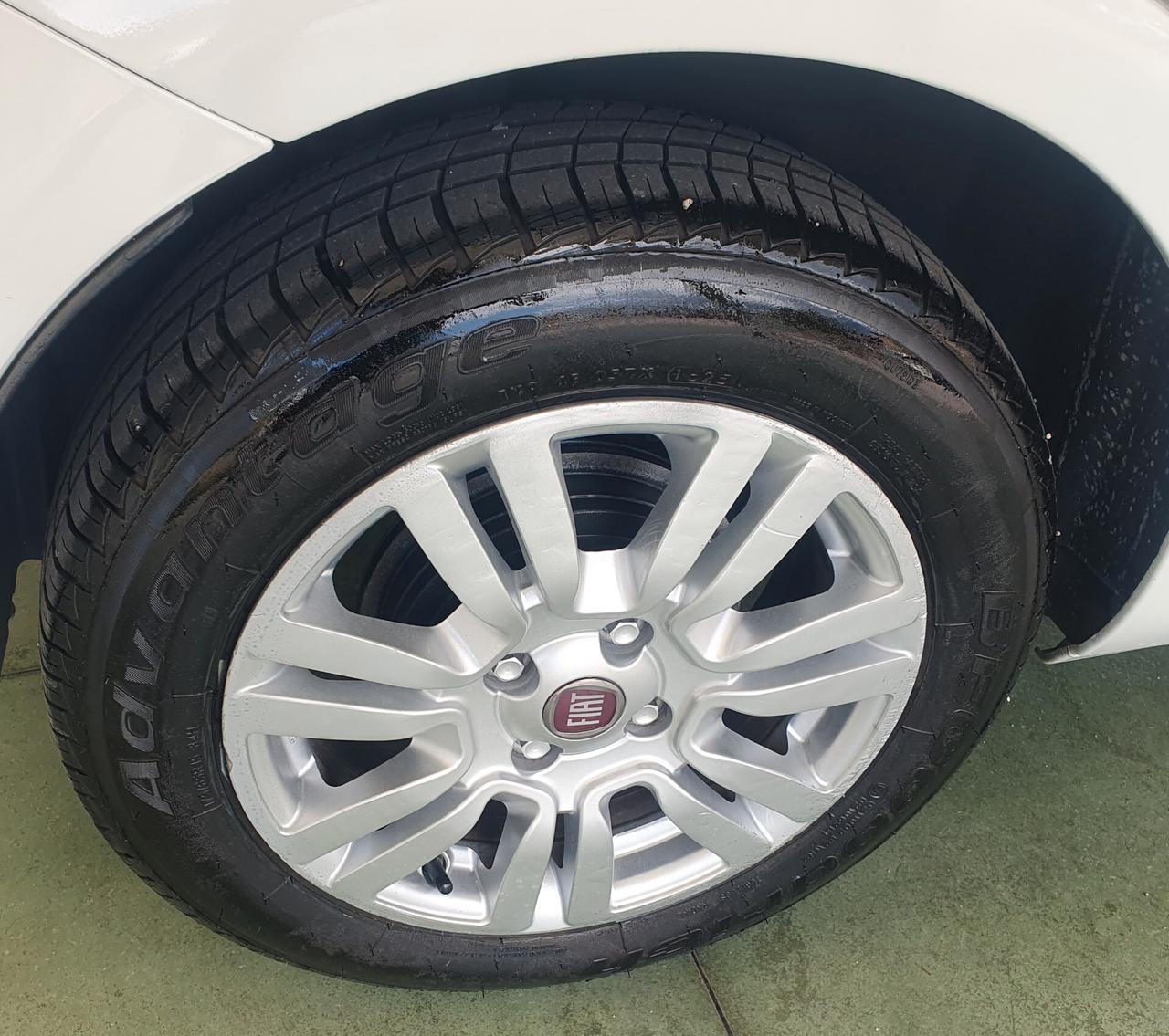Fiat Punto 1.2 BENZ - 2012 - KM. 100.000