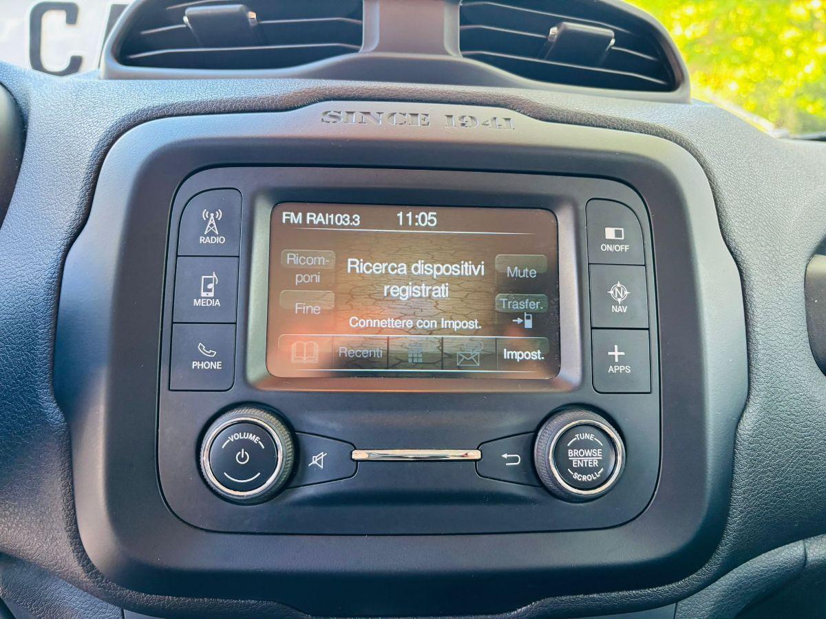 Jeep Renegade 1.6 M.Jet 120cv Dawn of Justice Total Black