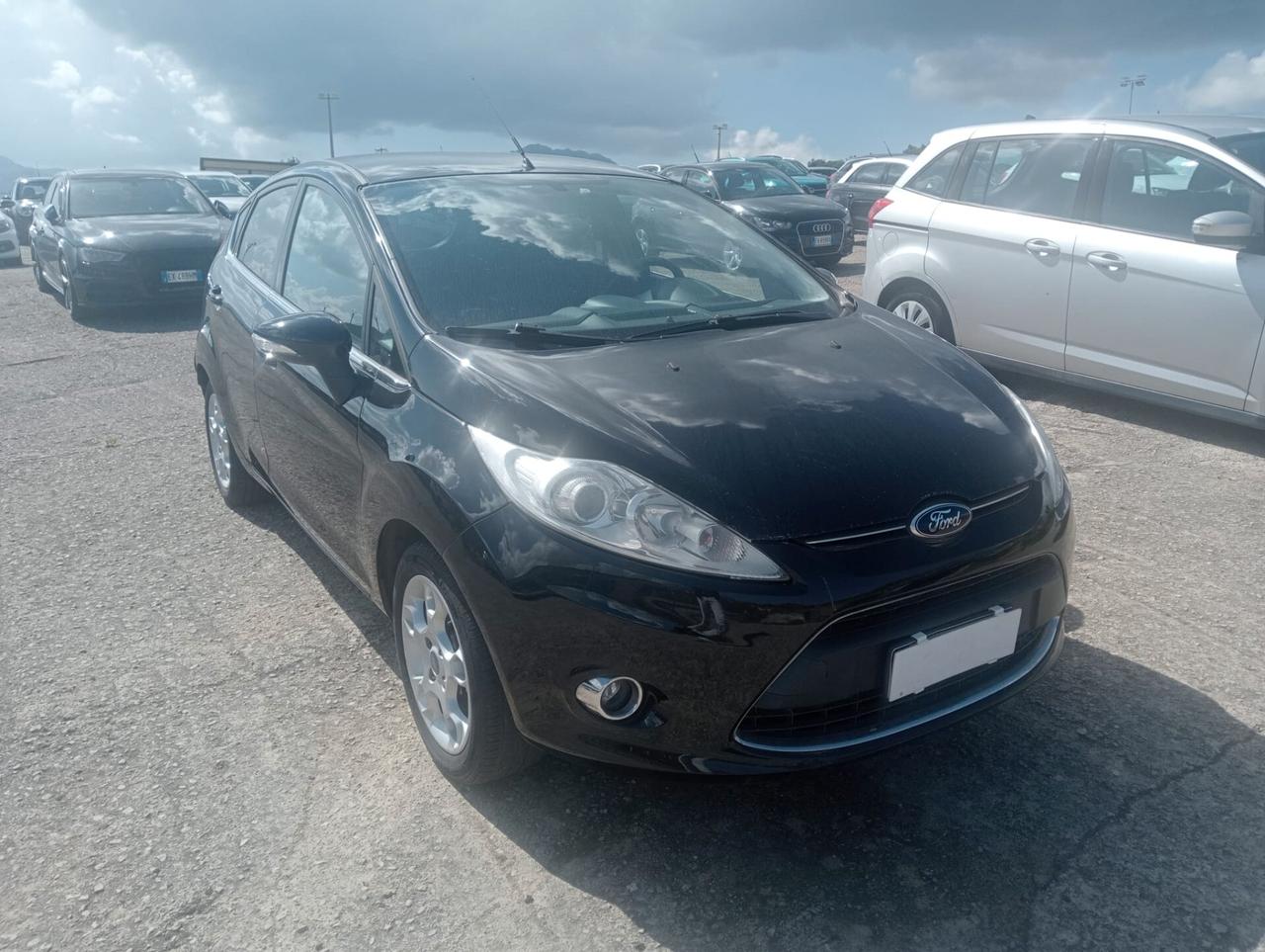 Ford Fiesta Ikon 1.4 TDCi 70CV 5 porte