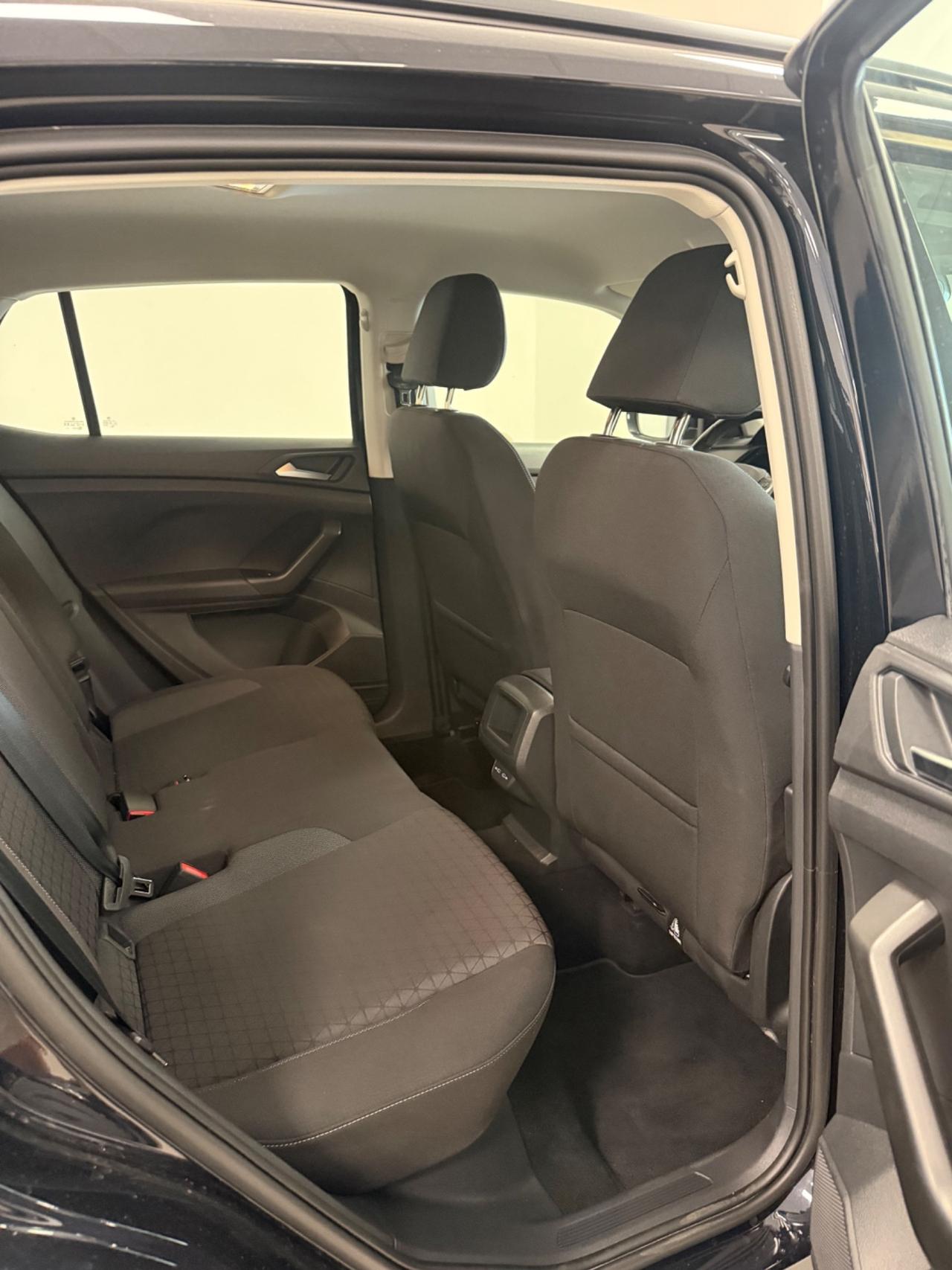 Volkswagen T-Cross 1.0 TSI 110 CV Sport