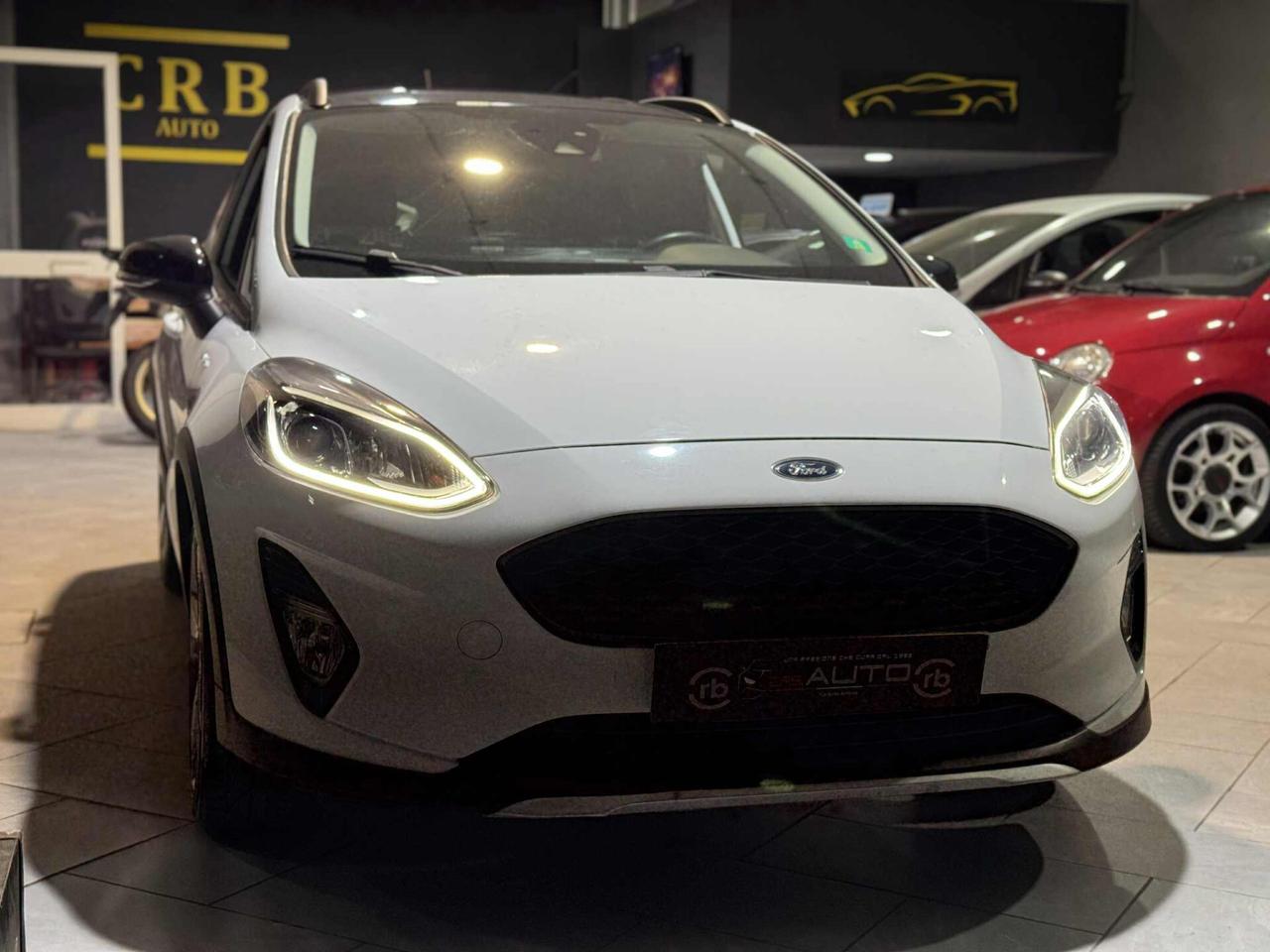 Ford Fiesta Active SUPER ACCESSORIATA NUOVAA