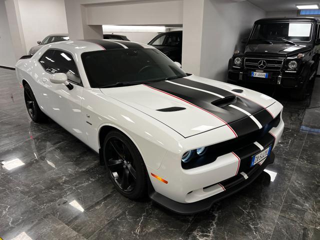 DODGE Challenger 5.7 v8 HEMI R/T aut.8 381CV SUPER TRACK PACK