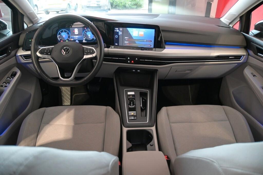 VOLKSWAGEN GOLF 8 2.0 TDI 115CV DSG SCR LIFE ( FARI LED - DIGITAL COCKPIT - AMBIENT LIGHTS - ADAPTIVE CRUISE - APP CONNECT - PARK PILOT )
