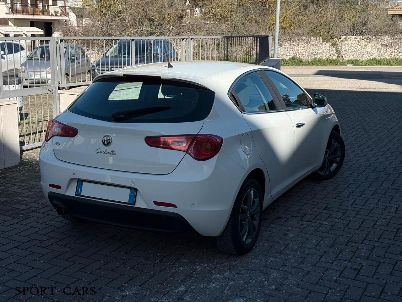 Alfa Romeo Giulietta 1.6 JTDm-2 105 CV Distinctive