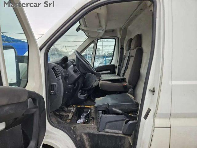 PEUGEOT Boxer 330 L2H2 2.2 BlueHDi 140cv - GB382KR