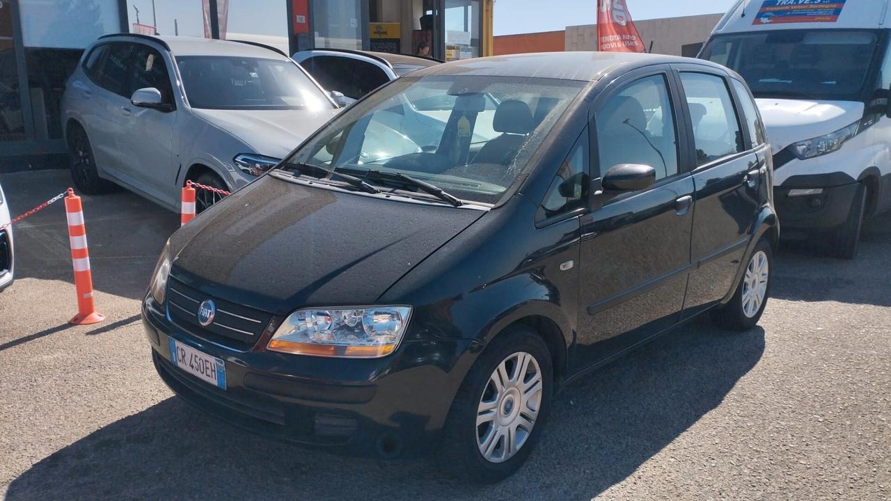 Fiat Idea 1.4 16V Dynamic