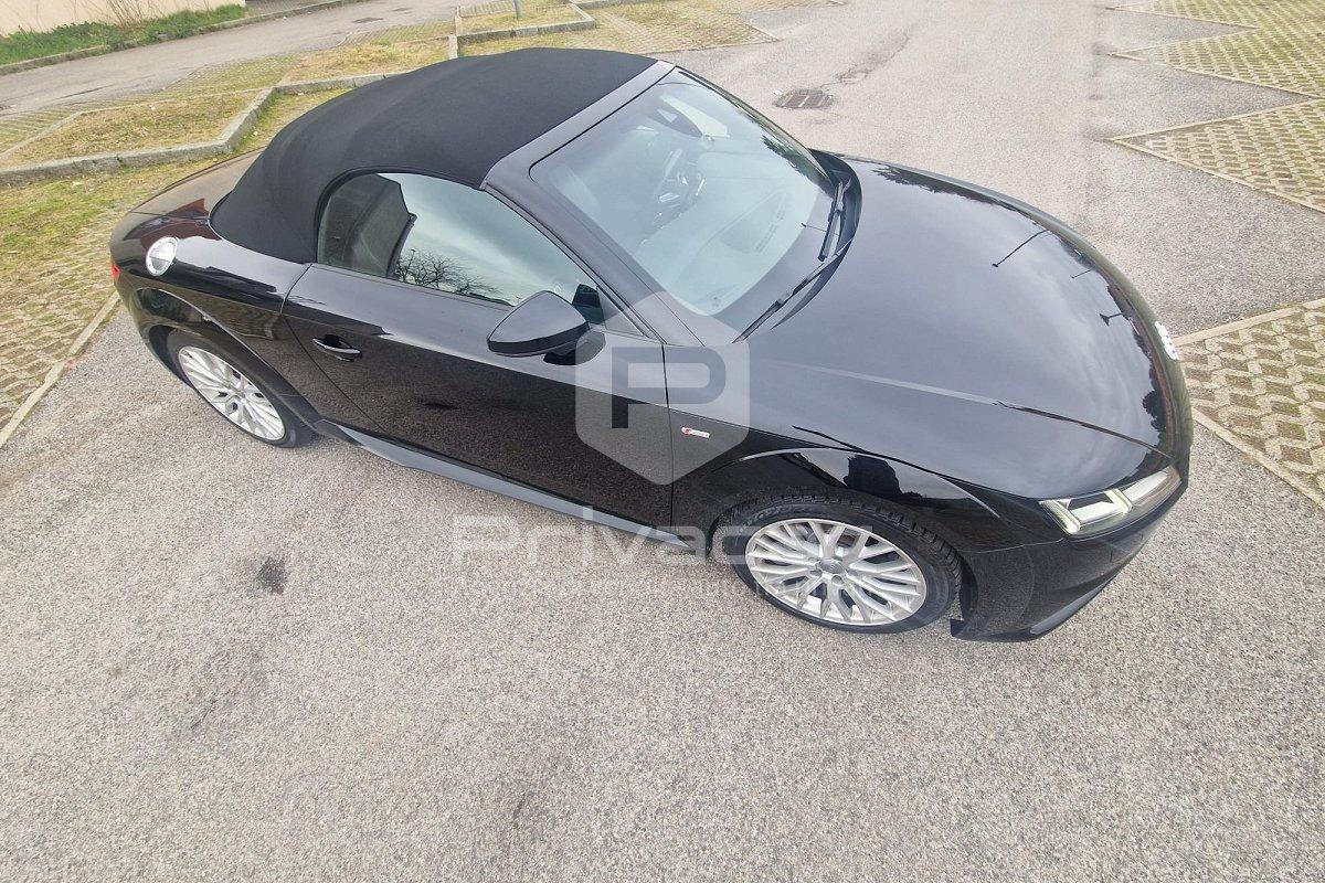 AUDI TT Roadster 2.0 TFSI quattro S tronic S line