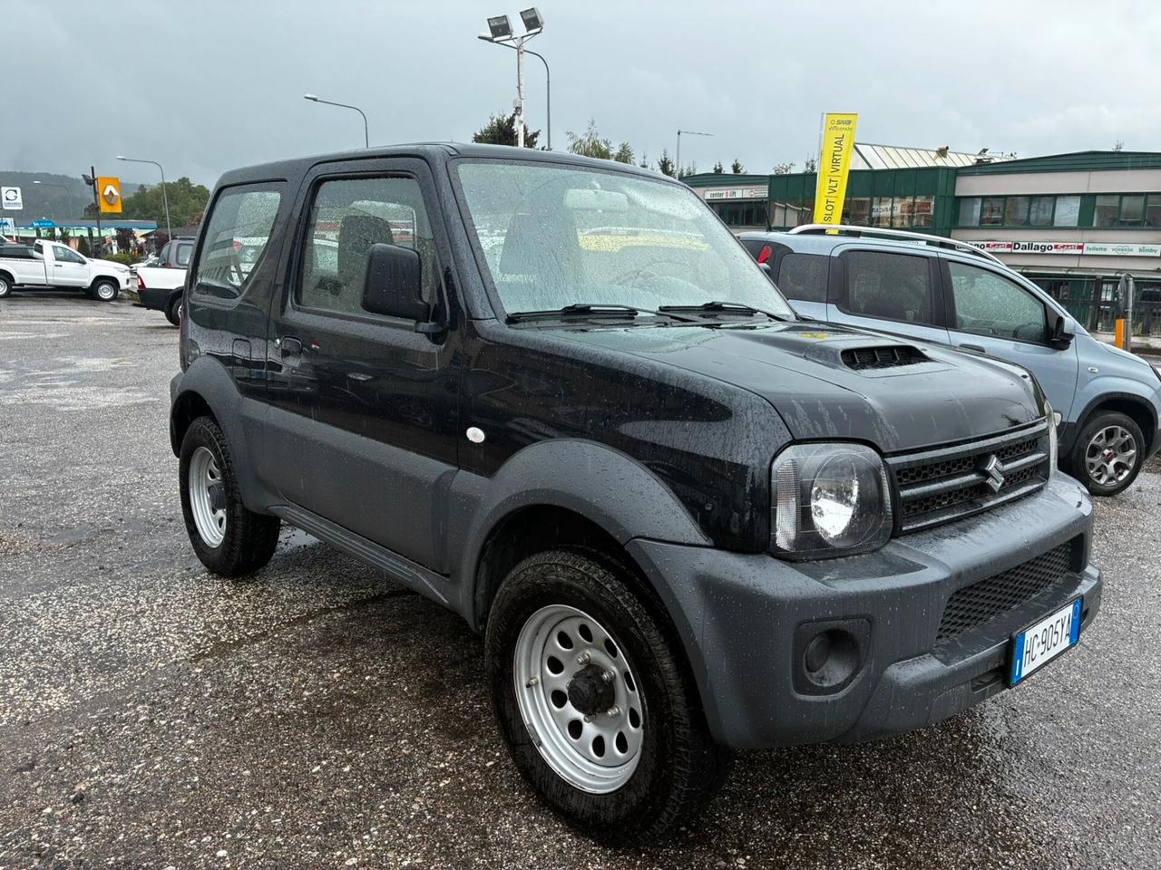 SUZUKI JIMNY 4WD 1.3i 85CV - GANCIO TRAINO