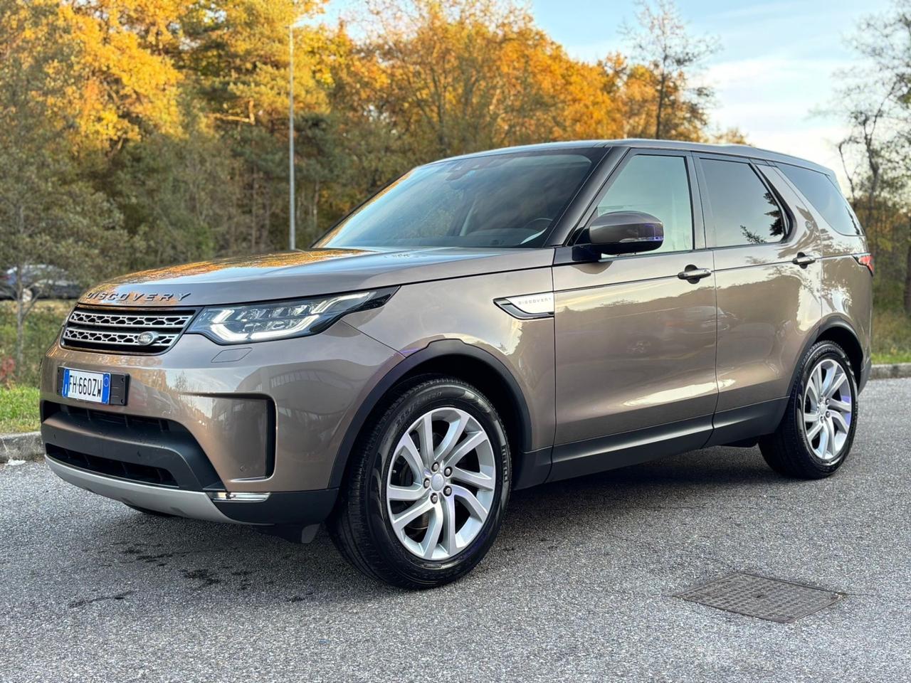 Land Rover Discovery5 “7POSTI” 2.0 SD4 240 CV HSE Luxury