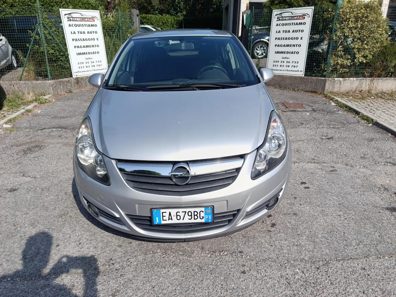 Opel Corsa 1.2 5 porte Club
