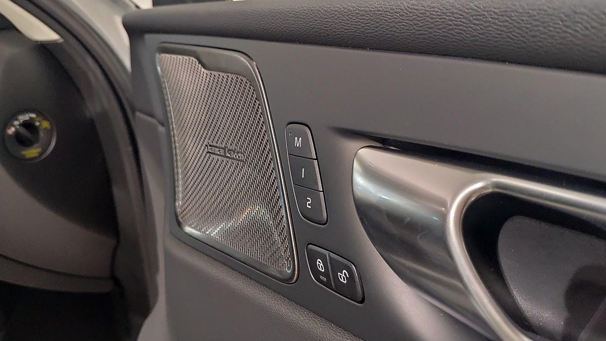 VOLVO Xc60 T6 Plug-In Hybrid Awd Automatico Ultra Dark