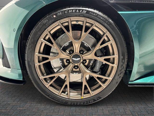 ASTON MARTIN DB12 V8 Coupé