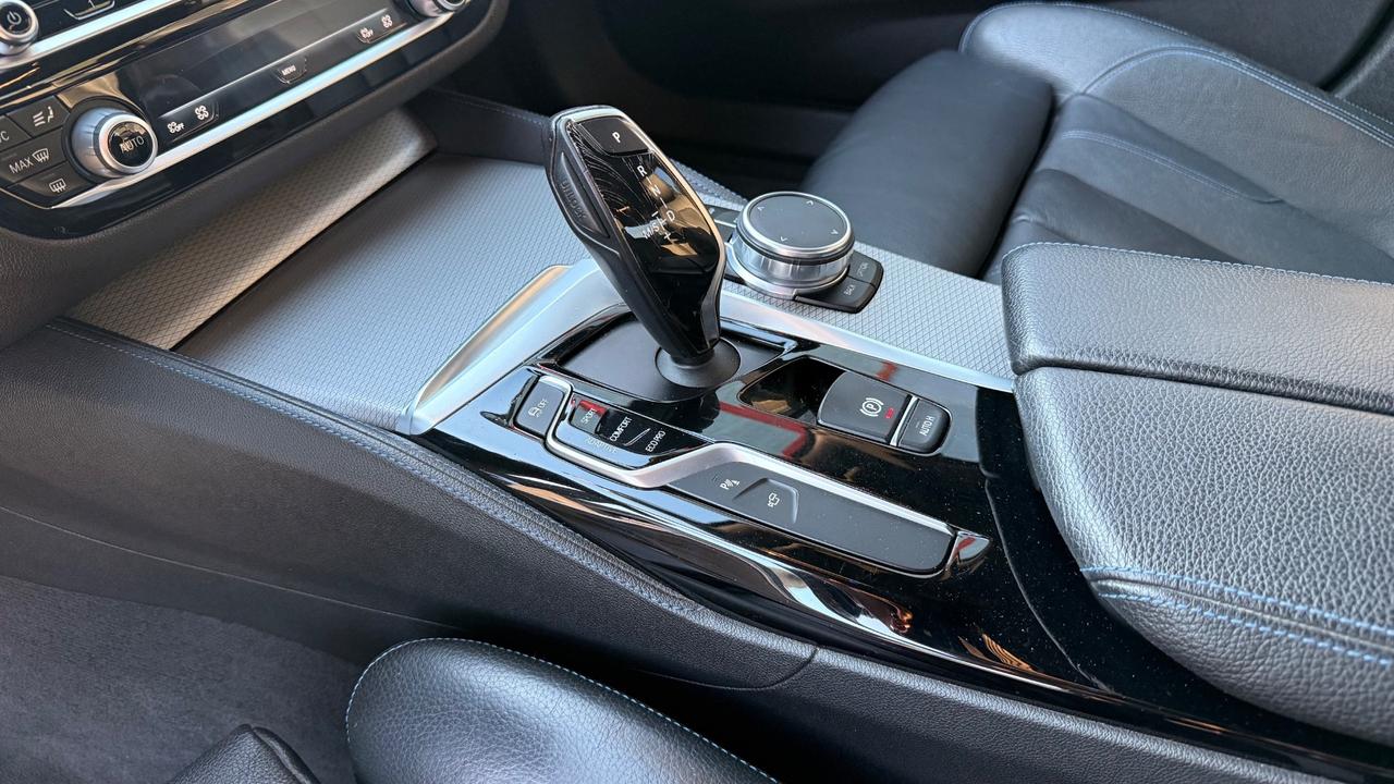 Bmw 520 520d xDrive Msport