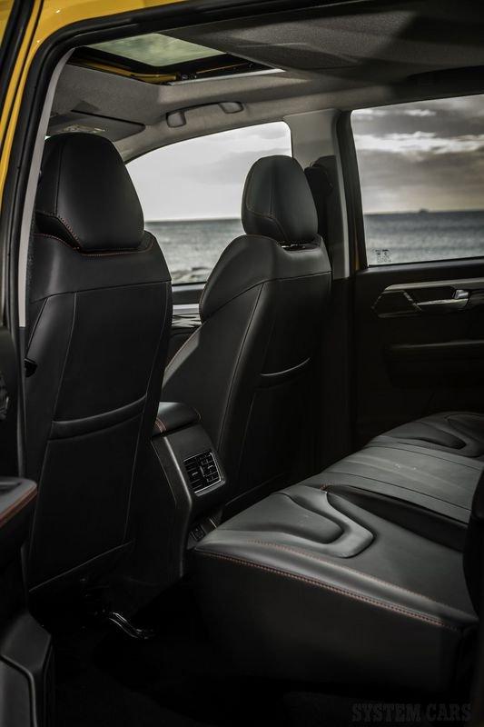 DR AUTOMOBILES dr PK8 2.0 TURBO DIESEL DOPPIA CABINA 4x4 - AUTOCARRO -PREZZO SENZA IVA