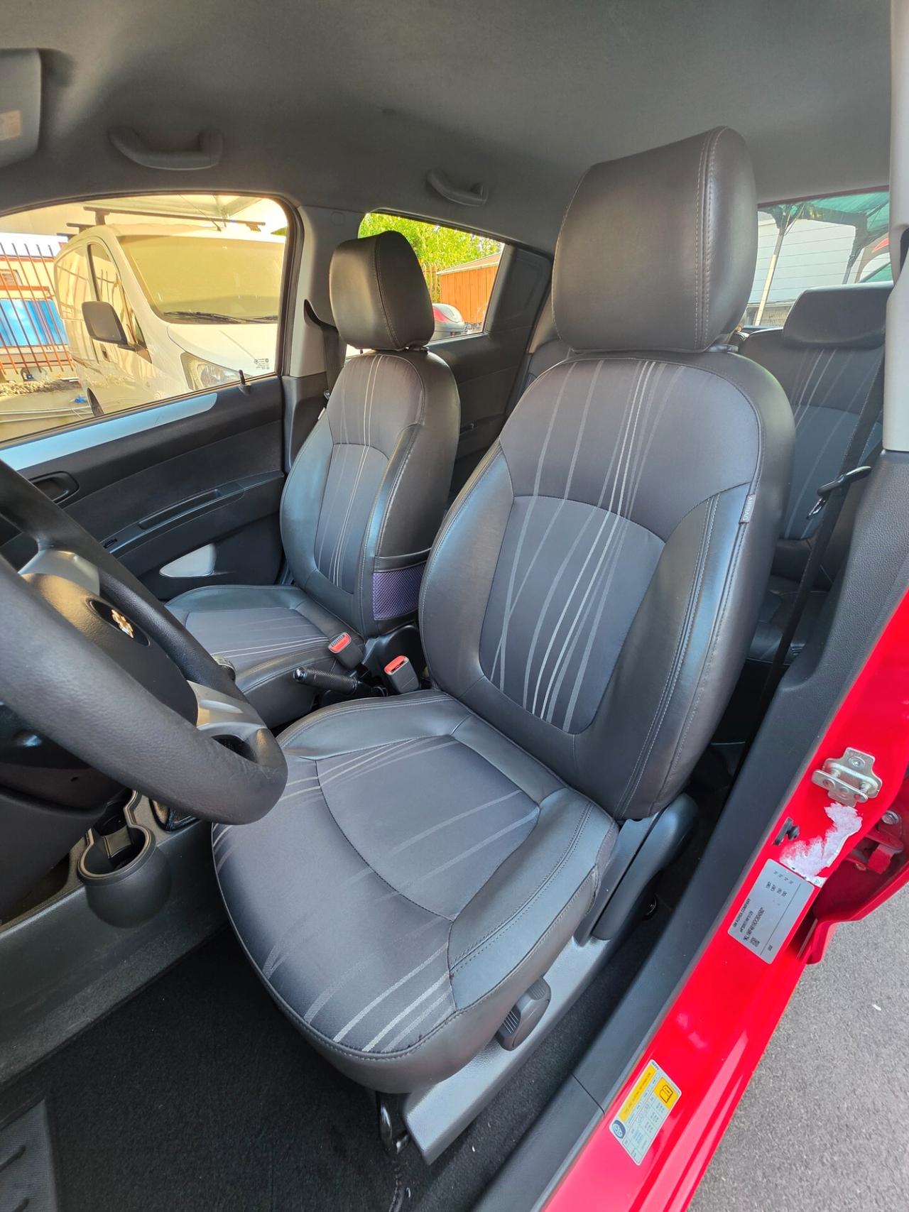 Chevrolet Spark 1.0 5P ANNO 2013