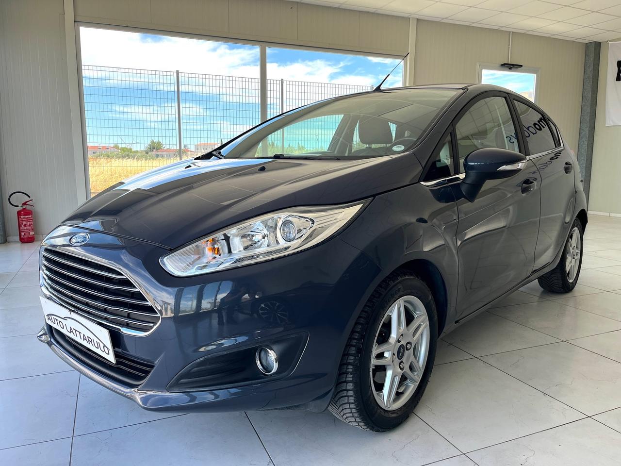 Ford Fiesta 1.5 TDCi 75CV 5 porte Titanium