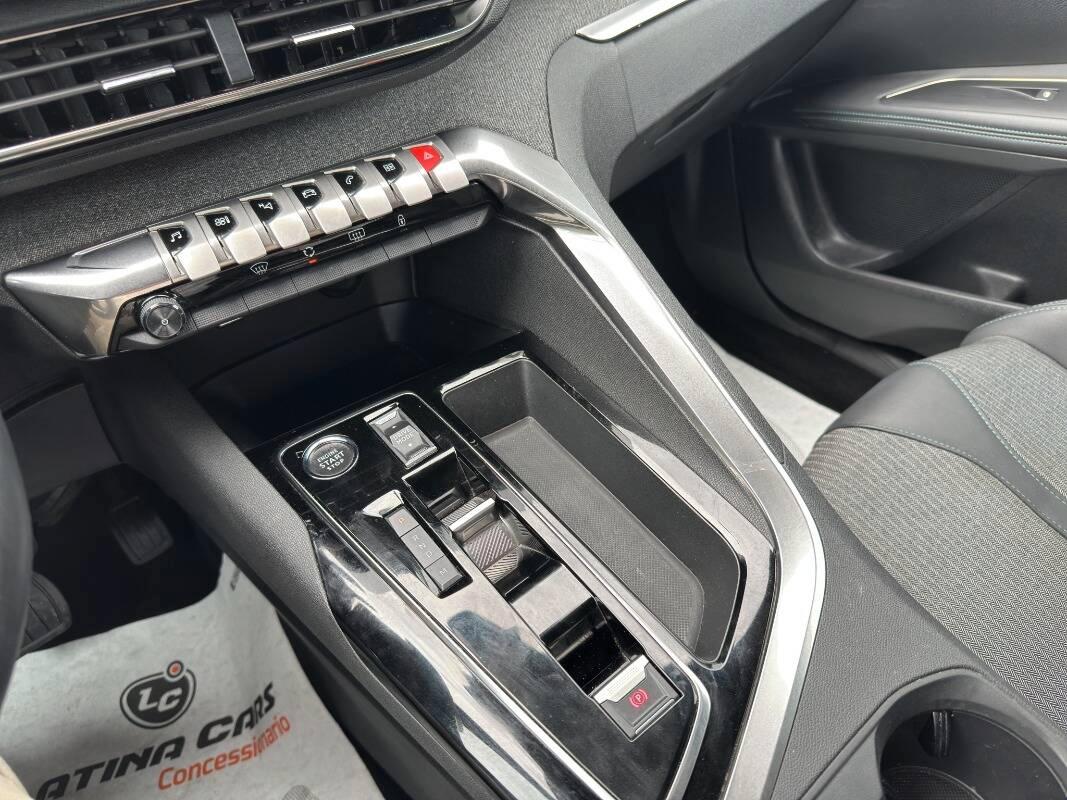 Peugeot 3008 II 1.5 bluehdi Allure Pack 130cv AUTOMATICA E CARPLAY