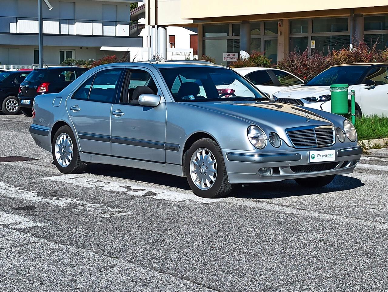 Mercedes-benz E 200 E 200 Kompressor cat Elegance