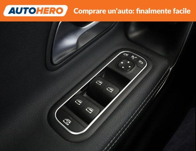 MERCEDES-BENZ A 200 d Automatic Premium