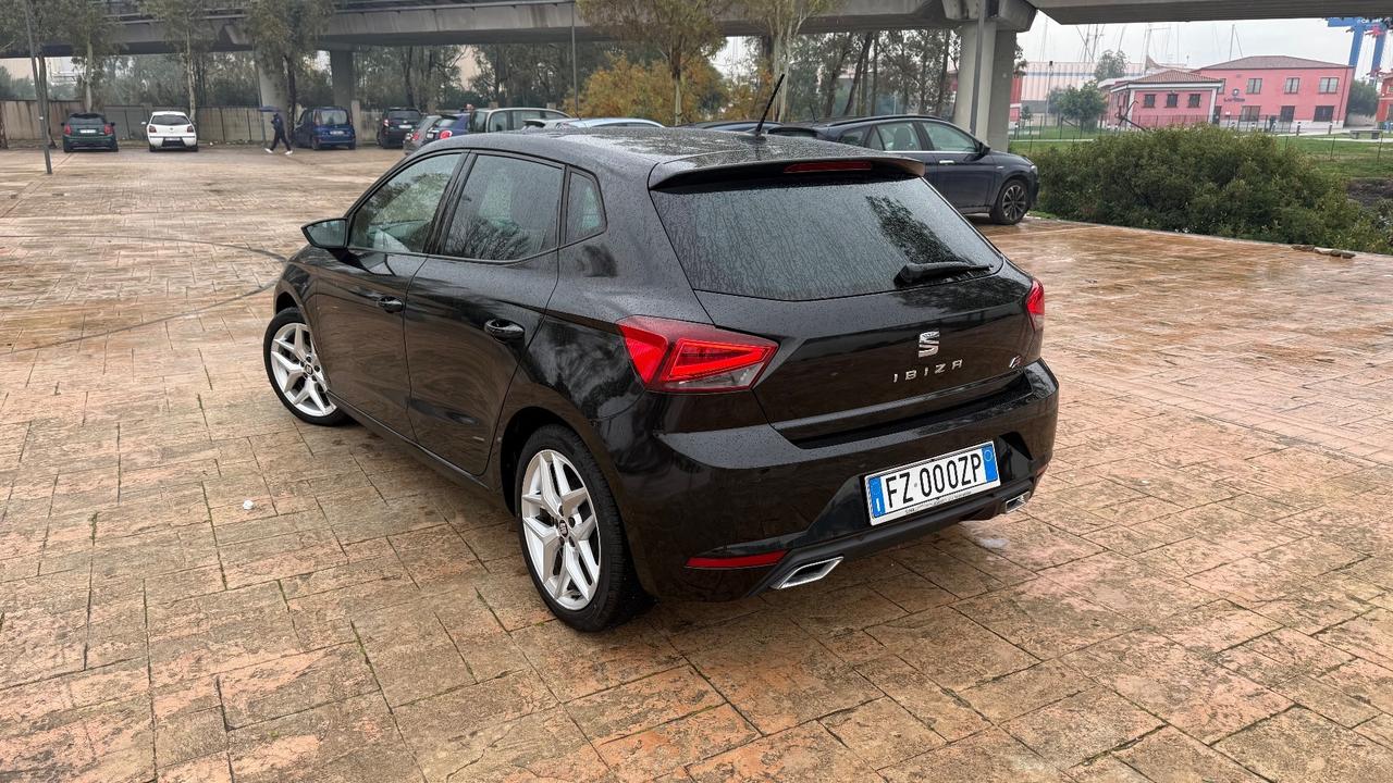 Seat Ibiza 1.6 TDI 95 CV 5 porte FR excellent