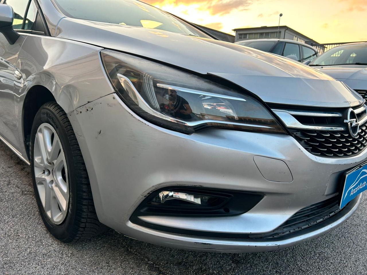 Opel Astra 1.6 CDTi SOLO PER RIVENDITORI 2016