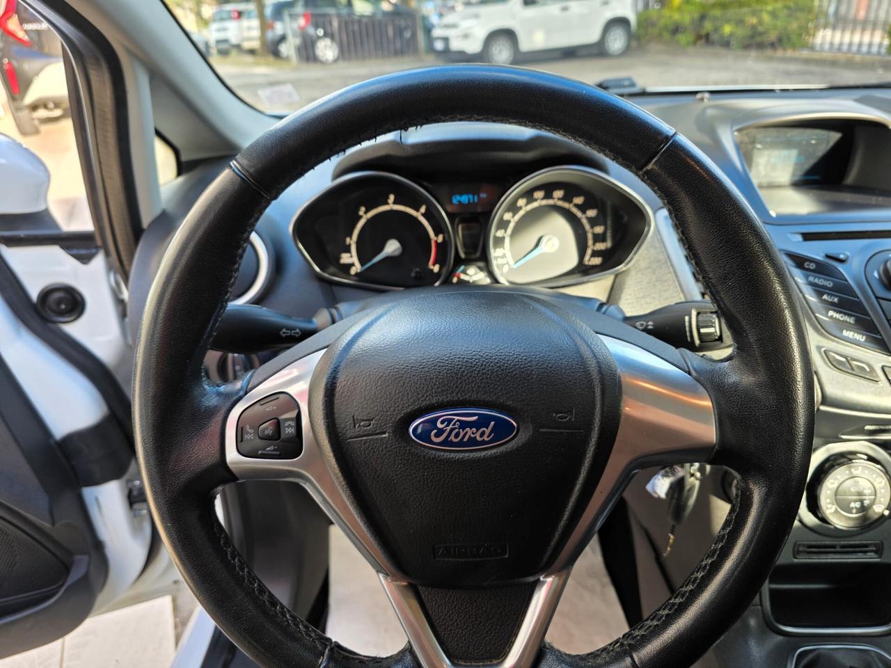 Ford Fiesta 1.5 TDCi 75CV 5 porte Business