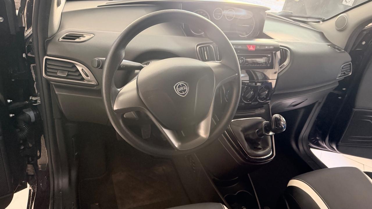 Lancia Ypsilon 1.2 69 CV 5 porte Elle