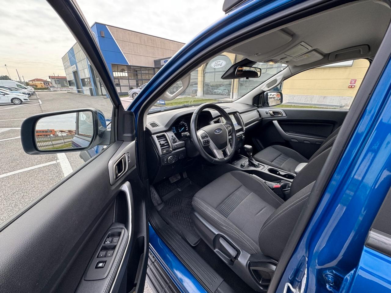 Ford Ranger XLT DoppiaCabina 2.0TDCi 170CV Autom.