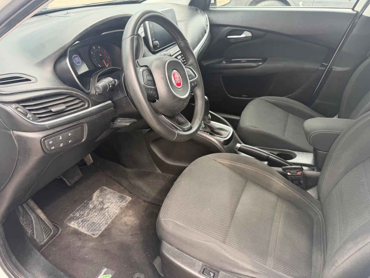 Fiat Tipo 1.6 Mjt S&S DCT SW Lounge