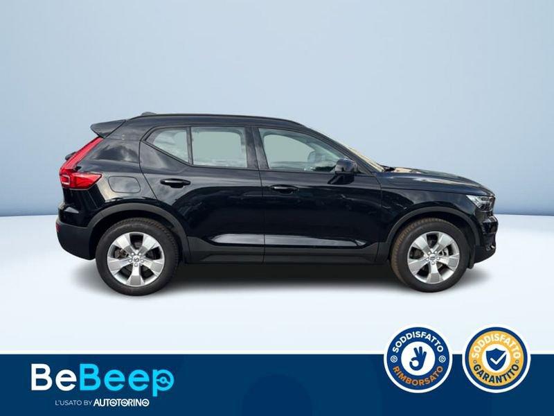 Volvo XC40 1.5 T3 MOMENTUM 163CV MY21