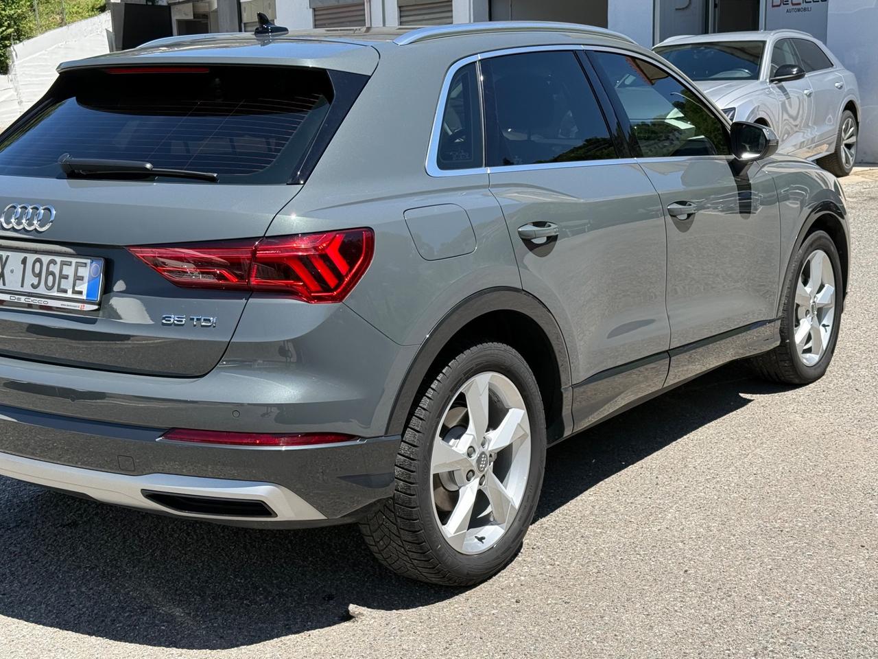 Audi Q3 35 TDI S tronic Business Advanced