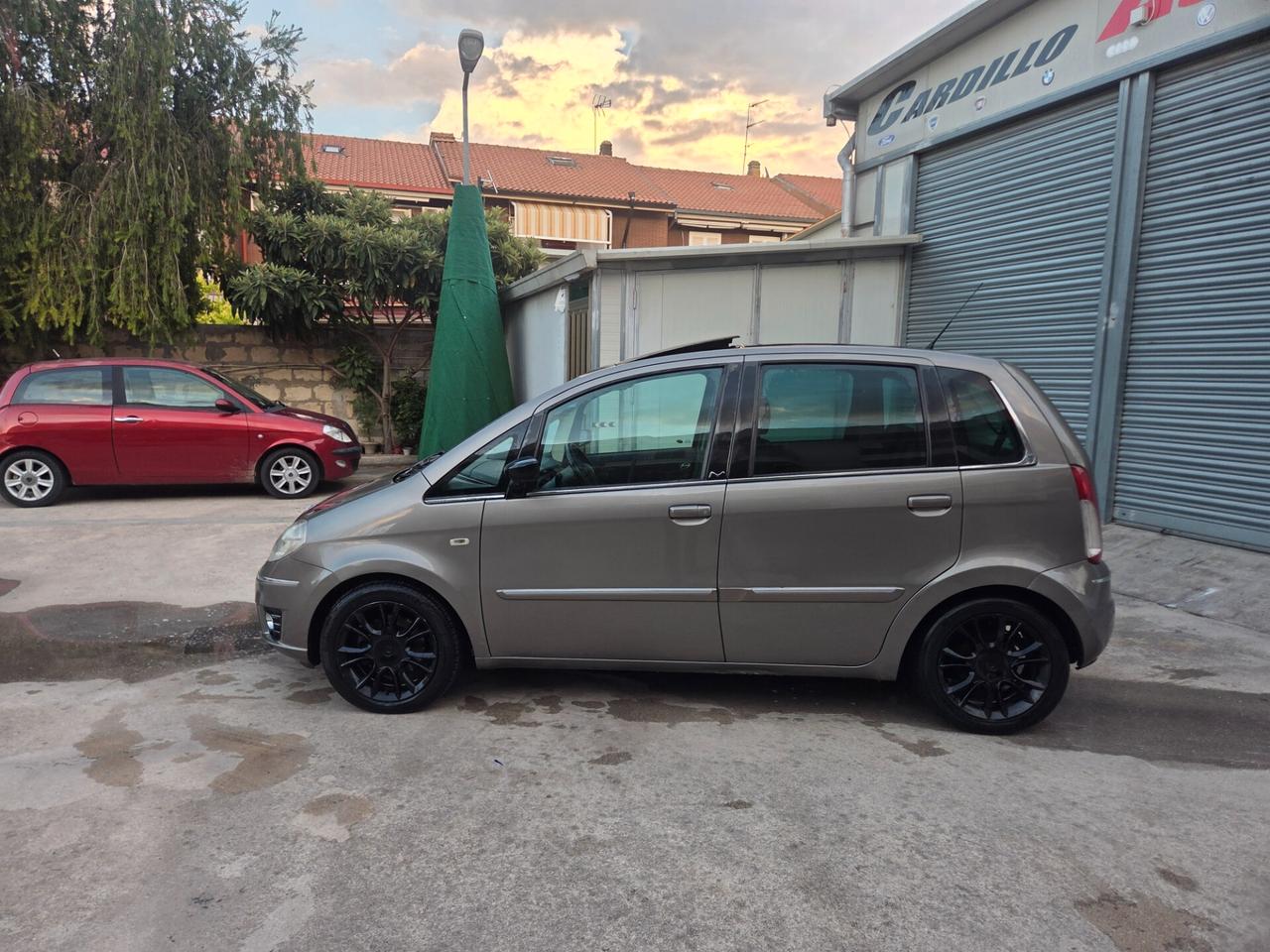 Lancia MUSA 1.3 Mjt 90 CV Platino Aut.