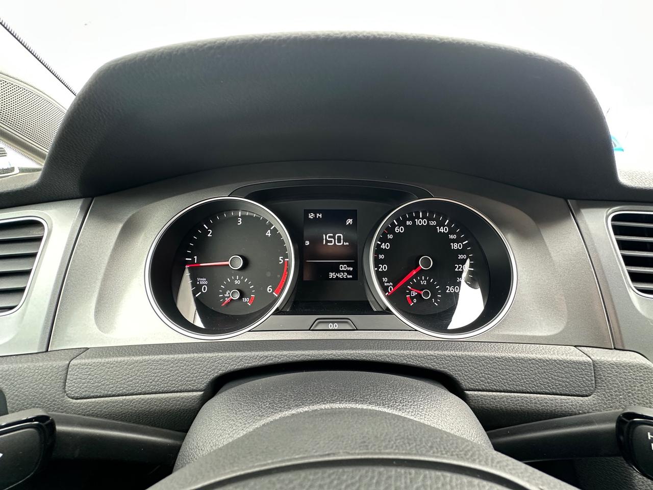 Volkswagen Golf Business 1.6 TDI BlueMotion Technology 35.000KM - 2015