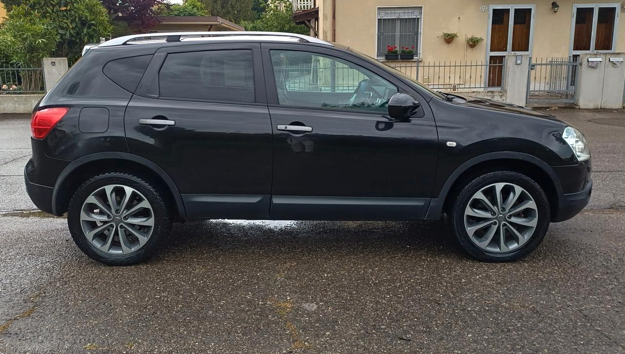 Nissan Qashqai 2.0 dCi DPF 4WD Acenta