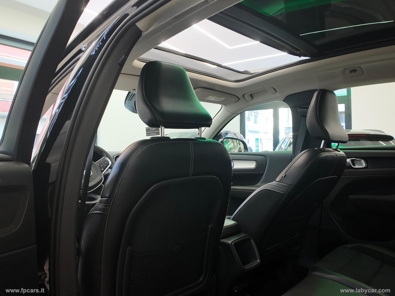 VOLVO XC40 D3 Geartronic R-design TETTO APRIBILE