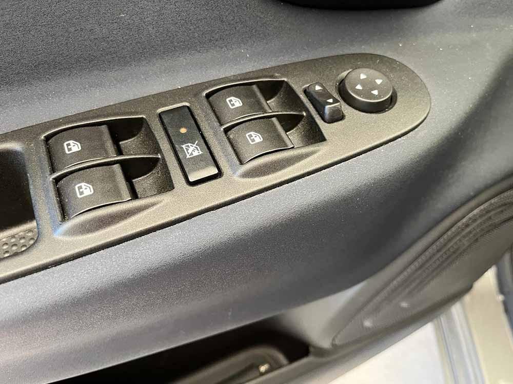 LANCIA Ypsilon III 2021 - Ypsilon 1.0 firefly hybrid Gold Plus s&s 70cv 5p.ti
