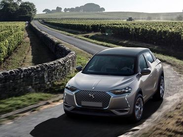 DS AUTOMOBILES DS 3 Crossback E-Tense So Chic