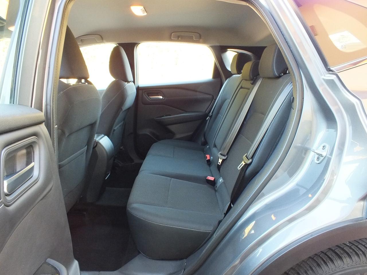 NISSAN QASHQAI MHEV 140 CV 22.000 KM!!