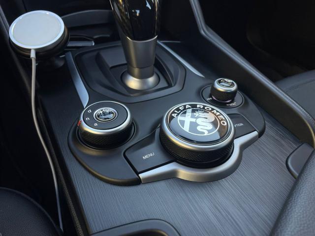 ALFA ROMEO Giulia 2.2 Turbodiesel 180 CV AT8 Q4 VELOCE