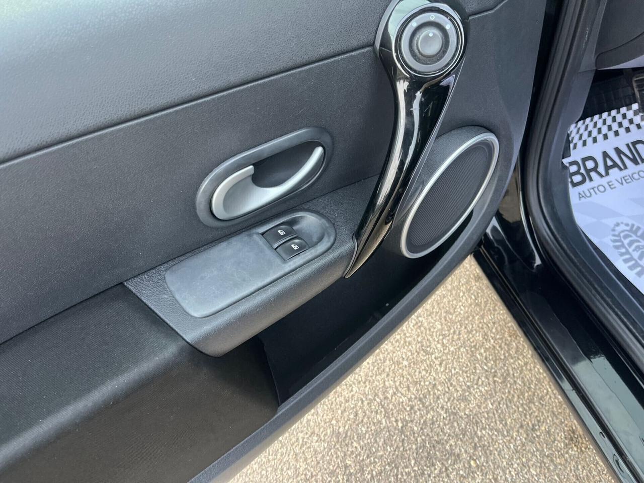 Renault Clio 1.5 dCi 3 porte Live! 2012