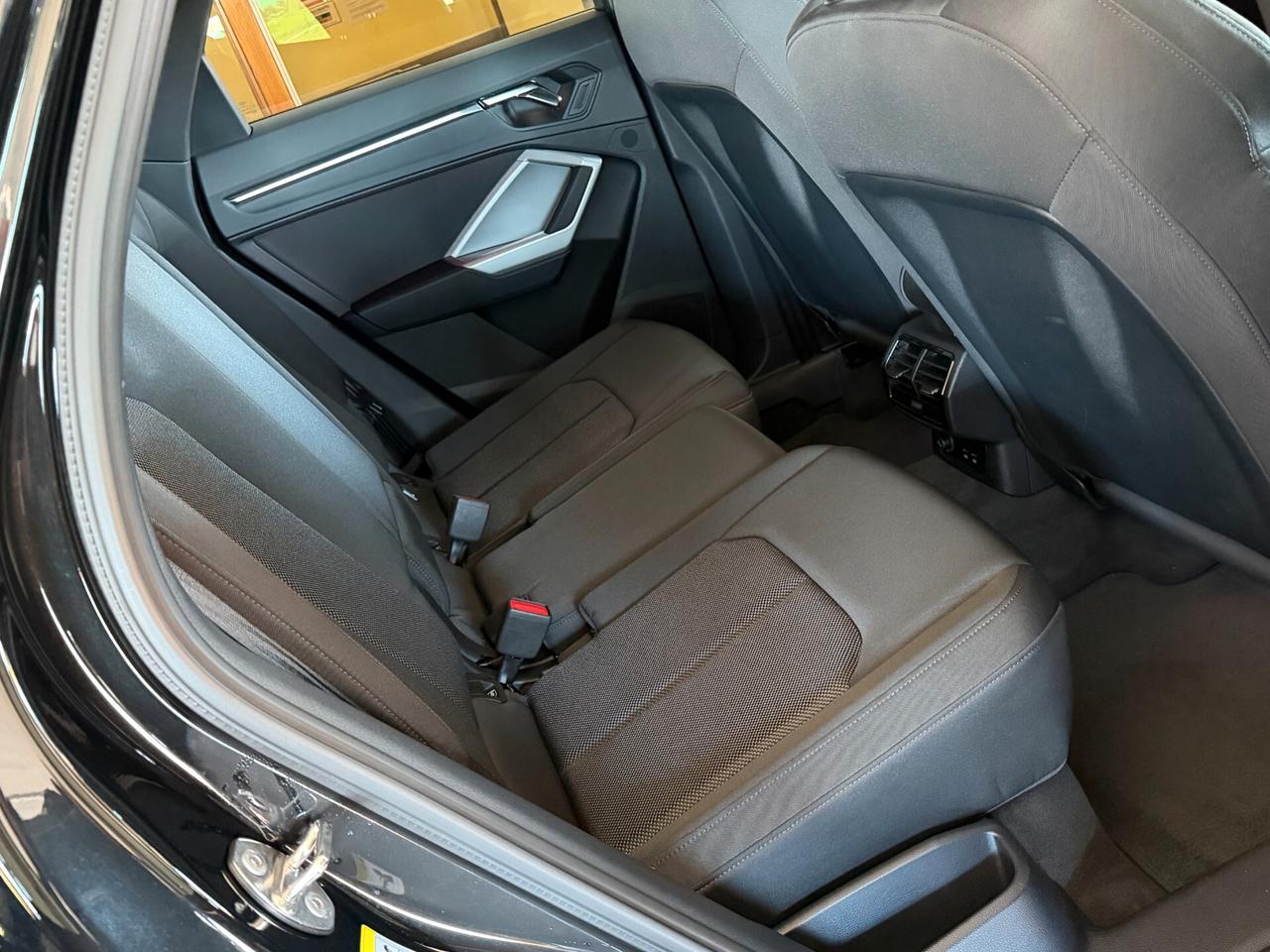 Audi Q3 SB 35 2.0 TDI 150 cv. S Tronic LINE EDITION