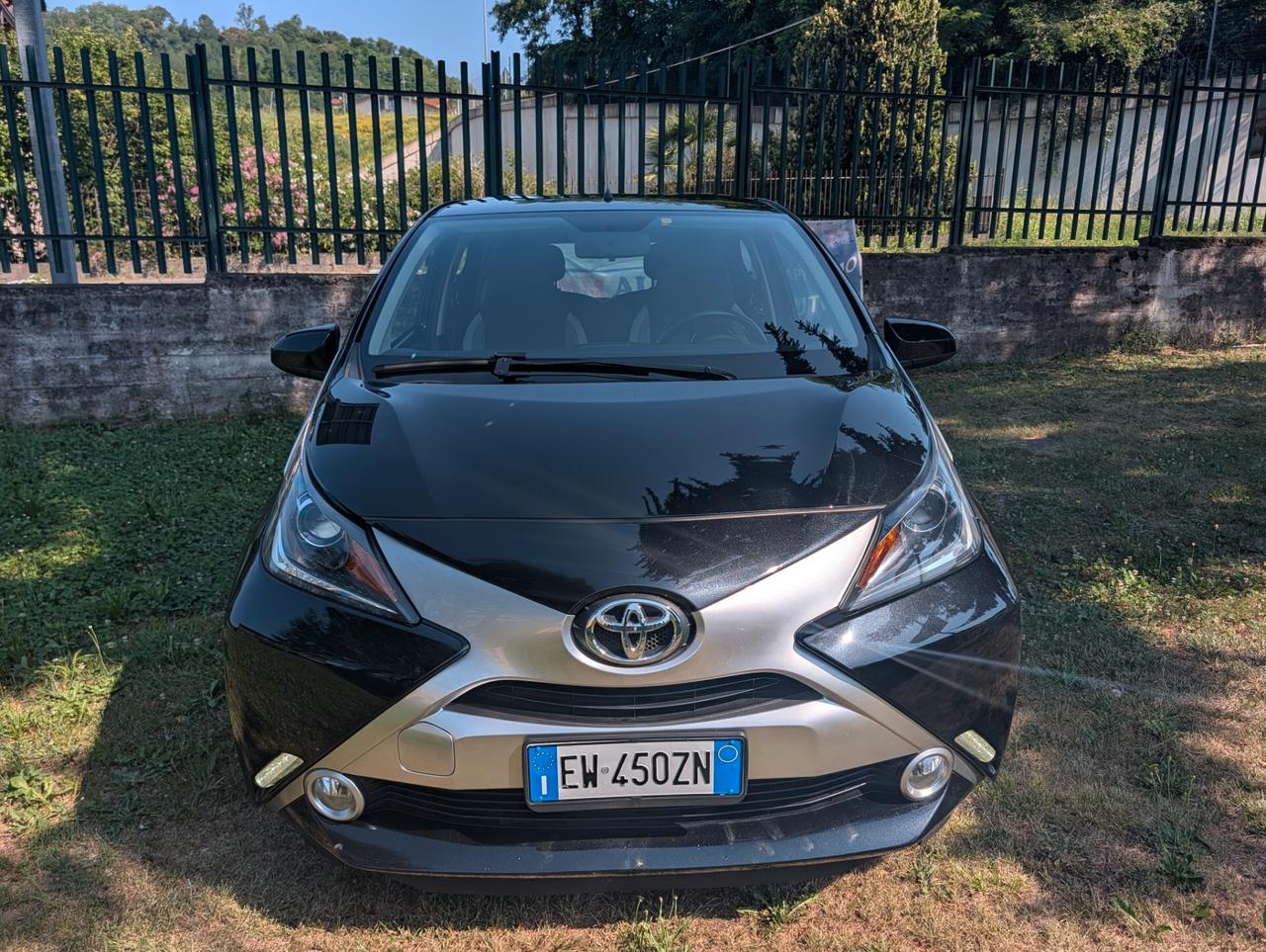 Toyota Aygo 1.0 VVT-i 69 CV 3 porte x-clusiv MMT