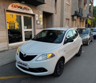 Lancia Ypsilon 1.2 69 CV Gold NEOPATENTATI