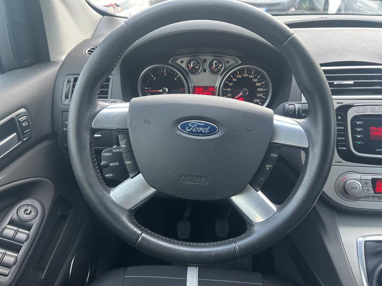 Ford Kuga 2.0 TDCi 4WD Gancio Traino 100000km