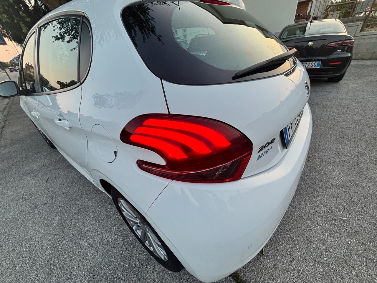 Peugeot 208 PureTech 68 5porte Access