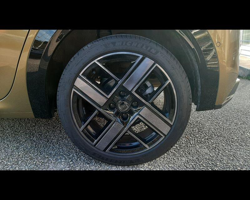 Lancia Ypsilon Ypsilon Hybrid e-DCT LX